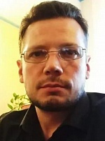 Николай Олегович Хинельцев